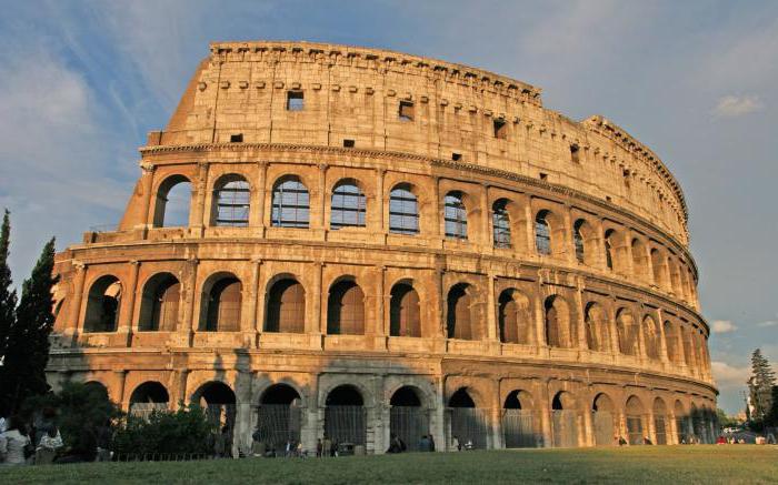 التقسيم الإداري إيطاليا السياحة