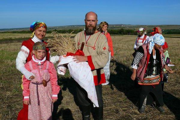 تقاليد وعادات الشعب البيلاروسي