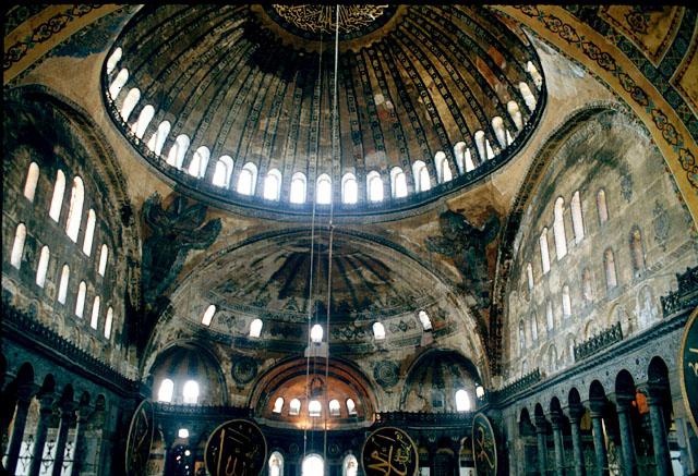 كاتدرائية القديس صوفيا القسطنطينية